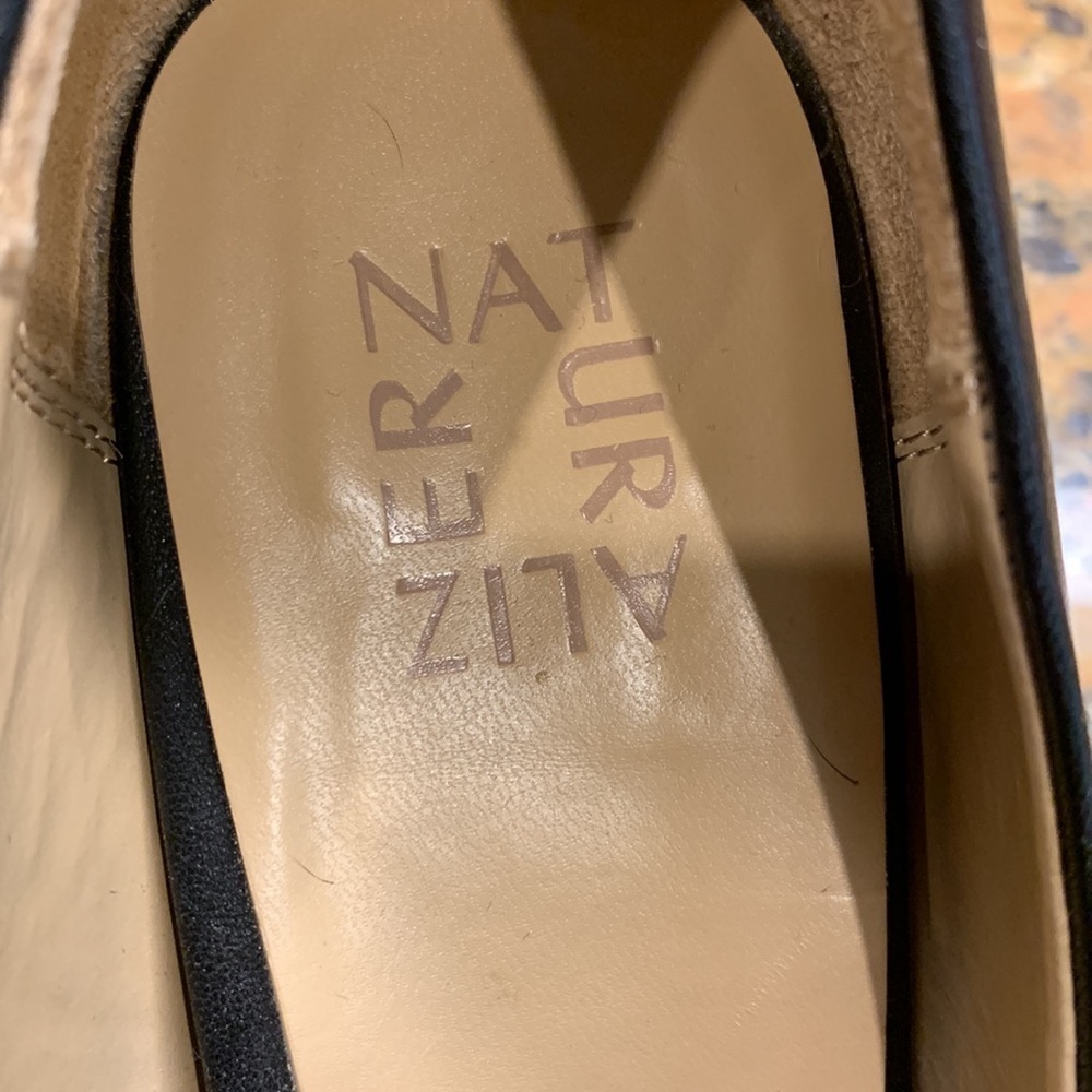 Naturalizer black shoes, 10 M - Picture 2 of 8
